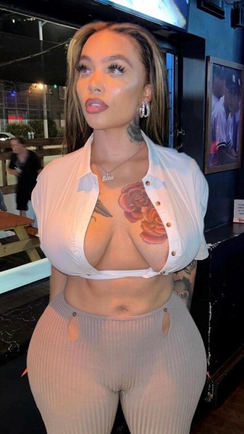 Sara Gold / iamsaragold Nude Leaked Onlyfans Photo Sara Gold / iamsaragold Nude Leaked Onlyfans Photo
