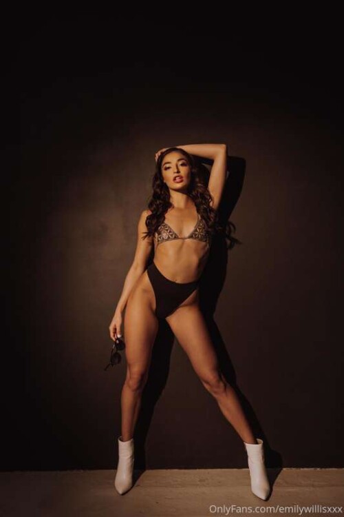Emily Willis Nude Leaked Onlyfans Photo Emily Willis Nude Leaked Onlyfans Photo