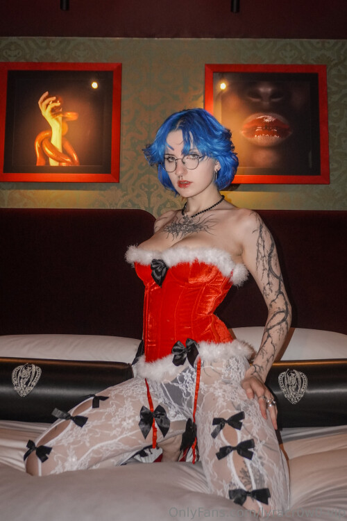 Lyra Crow | lyracr0w0 Nude Leaked Onlyfans Photo Lyra Crow | lyracr0w0 Nude Leaked Onlyfans Photo