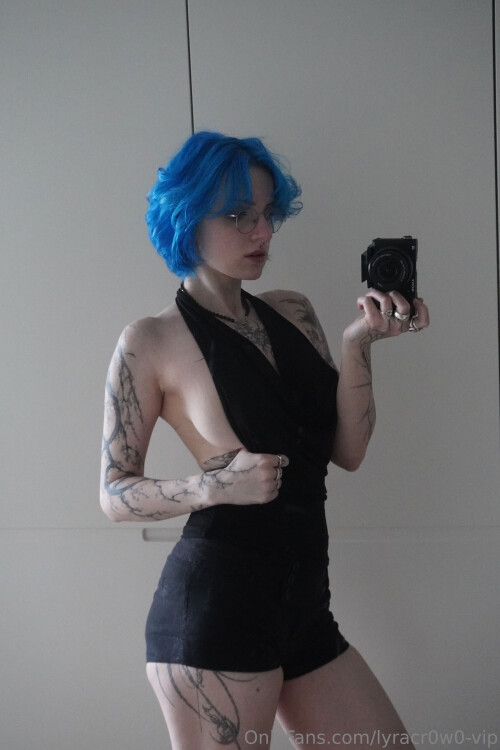 Lyra Crow | lyracr0w0 Nude Leaked Onlyfans Photo Lyra Crow | lyracr0w0 Nude Leaked Onlyfans Photo
