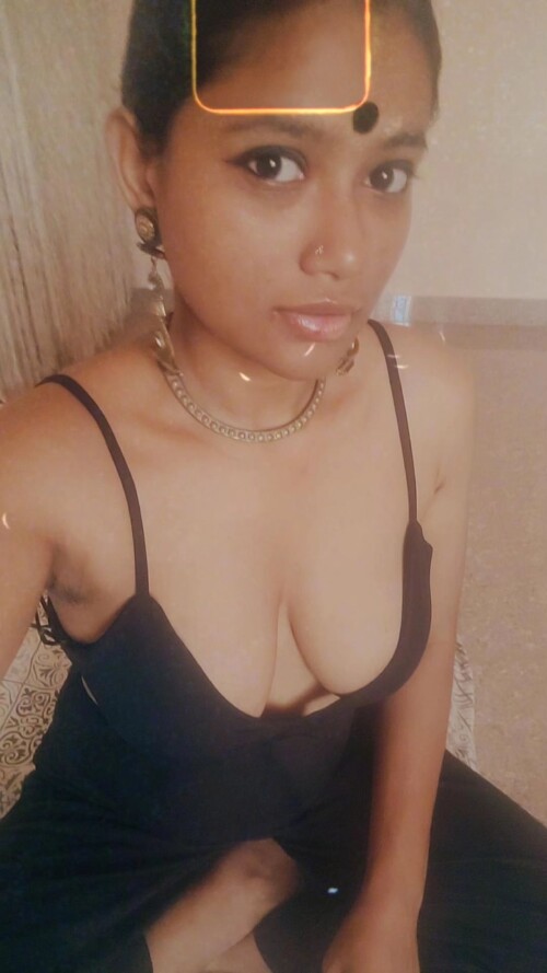 Famil Faiza / familfaiza_ Nude Leaked Onlyfans Photo Famil Faiza / familfaiza_ Nude Leaked Onlyfans Photo
