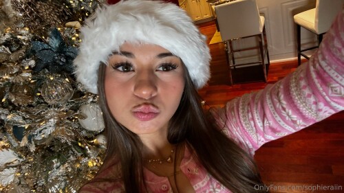 Malayaax - Sophieraiin Nude Leaked Onlyfans Photo