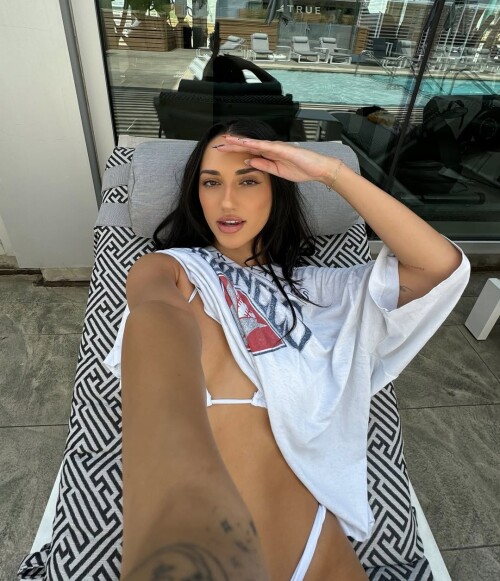 Daniella Lopez - daniellalopez98 Nude Leaked Onlyfans Photo Daniella Lopez - daniellalopez98 Nude Leaked Onlyfans Photo