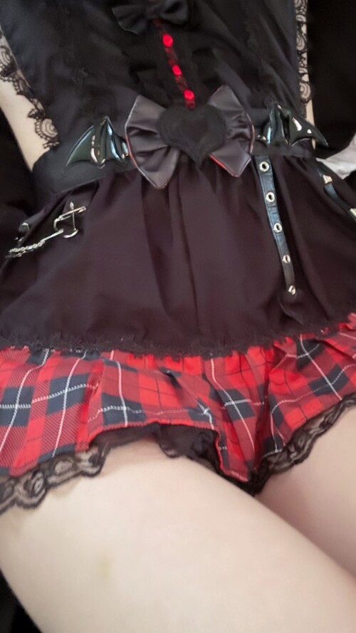 ItsNotDatSrs | Notdatsrs | liz | lilredvlvt Nude Leaked Onlyfans Photo ItsNotDatSrs | Notdatsrs | liz | lilredvlvt Nude Leaked Onlyfans Photo