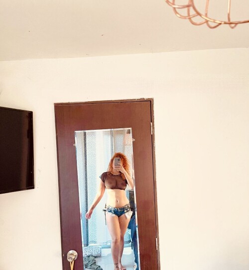 gatasinbotas26 Nude Leaked Onlyfans Photo