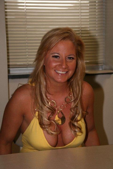 Tammy Sytch (Sunny) Nude Leaked Onlyfans Photo Tammy Sytch (Sunny) Nude Leaked Onlyfans Photo