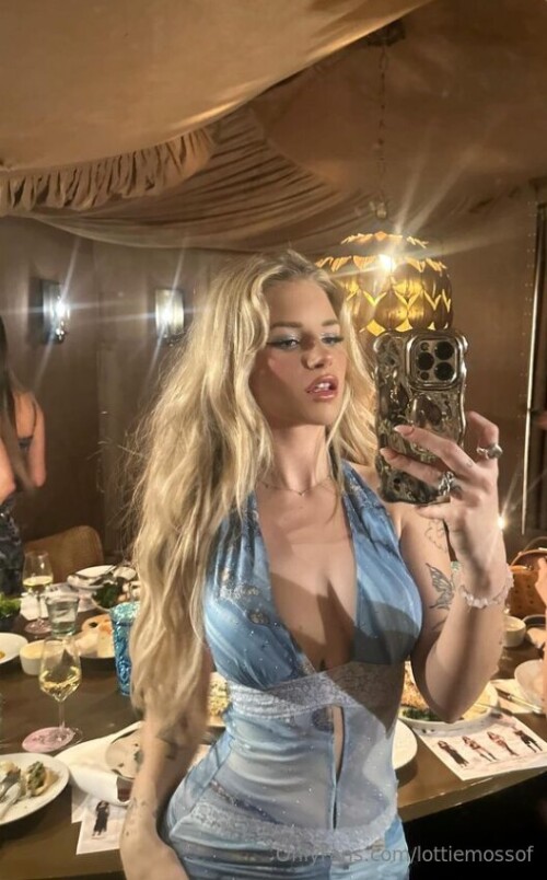 Lottie Moss Nude Leaked Onlyfans Photo Lottie Moss Nude Leaked Onlyfans Photo