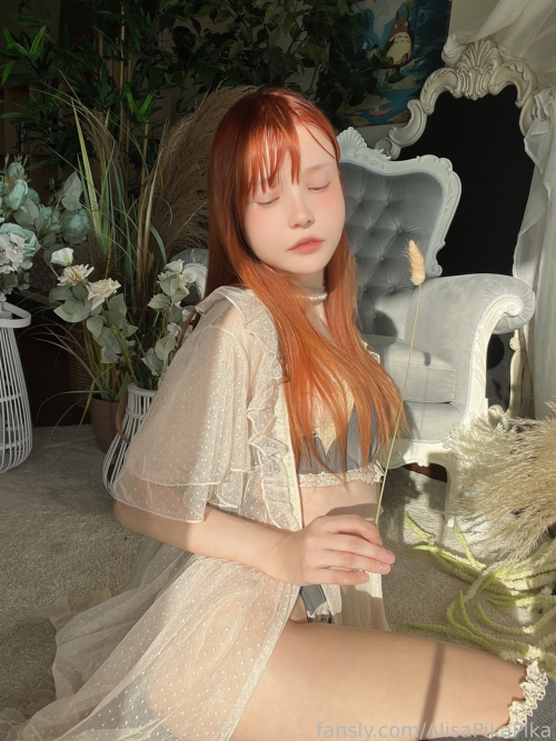 Rocksy Light / AlisaPikaPika Nude Leaked Onlyfans Photo Rocksy Light / AlisaPikaPika Nude Leaked Onlyfans Photo