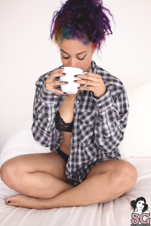 5d9ffaf00d183a4ba.jpg
