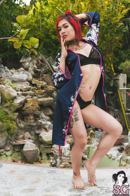mahnee / suicide_mahnee Nude Leaked Onlyfans Photo