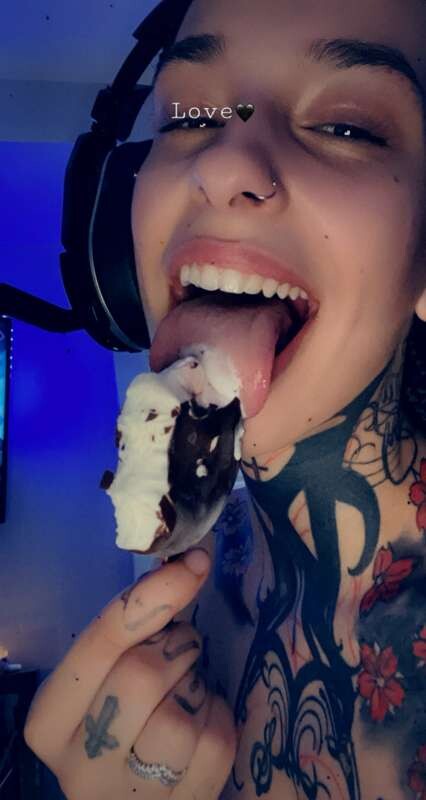 Roma Army / Chloe Roma Nude Leaked Onlyfans Photo Roma Army / Chloe Roma Nude Leaked Onlyfans Photo