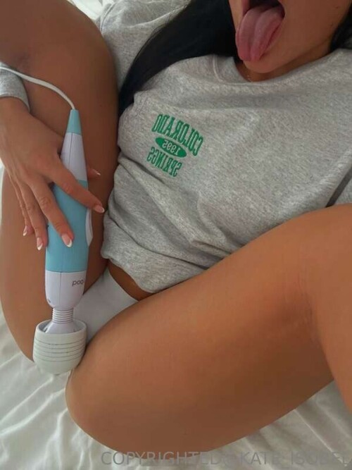 Kate Sharp / Kate_Isobel Nude Leaked Onlyfans Photo