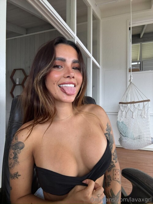Lavagrll - Lavaxgrll Nude Leaked Onlyfans Photo Lavagrll - Lavaxgrll Nude Leaked Onlyfans Photo