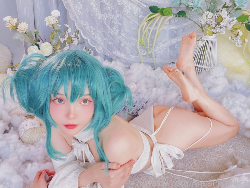 Rocksy Light / AlisaPikaPika Nude Leaked Onlyfans Photo Rocksy Light / AlisaPikaPika Nude Leaked Onlyfans Photo