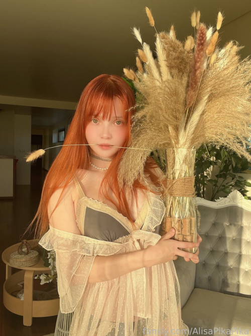 Rocksy Light / AlisaPikaPika Nude Leaked Onlyfans Photo Rocksy Light / AlisaPikaPika Nude Leaked Onlyfans Photo