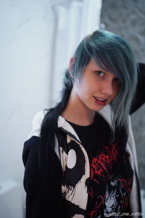 little_emo_kitten Nude Leaked Onlyfans Photo little_emo_kitten Nude Leaked Onlyfans Photo