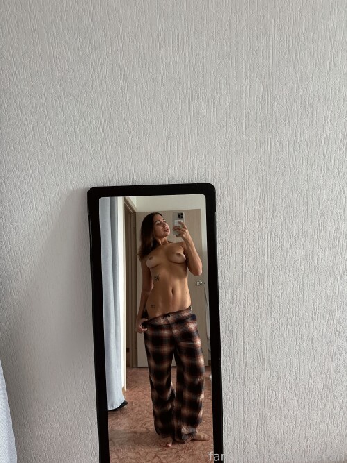 YeseniaPan Nude Leaked Onlyfans Photo YeseniaPan Nude Leaked Onlyfans Photo