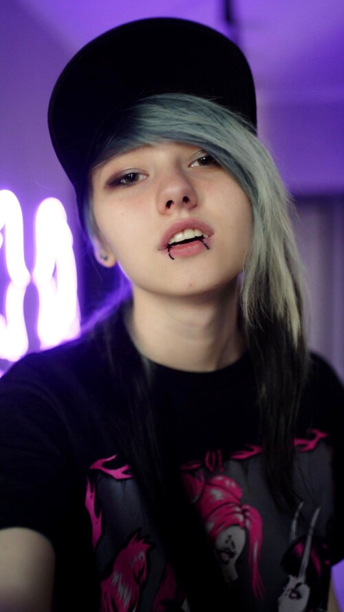 little_emo_kitten Nude Leaked Onlyfans Photo little_emo_kitten Nude Leaked Onlyfans Photo