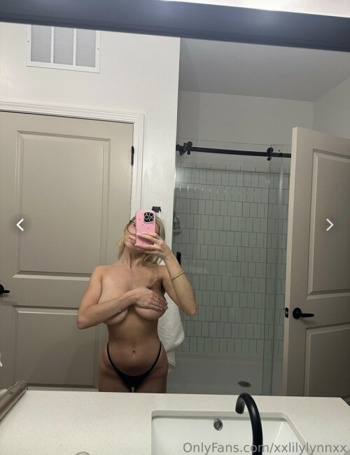 xxsarabrooksxx | sarabrooks444 | xxlilylynnxx Nude Leaked Onlyfans Photo xxsarabrooksxx | sarabrooks444 | xxlilylynnxx Nude Leaked Onlyfans Photo
