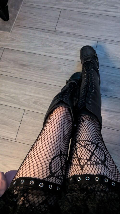 little_emo_kitten Nude Leaked Onlyfans Photo little_emo_kitten Nude Leaked Onlyfans Photo