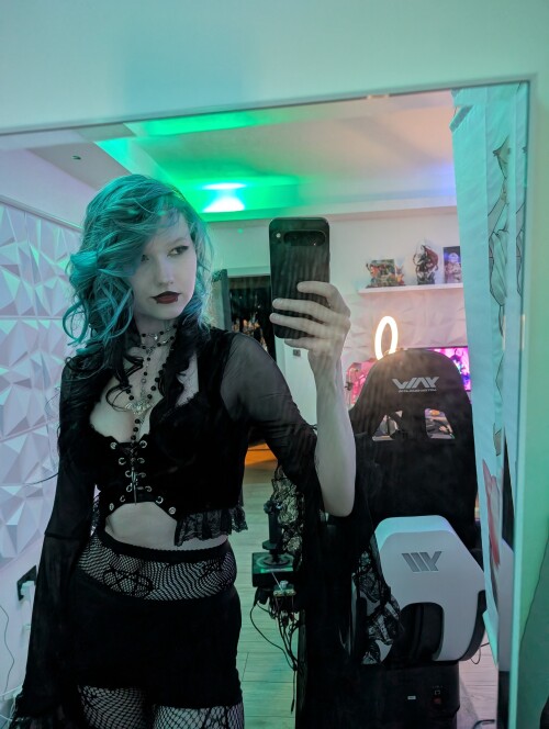 little_emo_kitten Nude Leaked Onlyfans Photo little_emo_kitten Nude Leaked Onlyfans Photo
