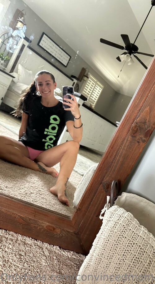 Convincedmom4u Nude Leaked Onlyfans Photo Convincedmom4u Nude Leaked Onlyfans Photo