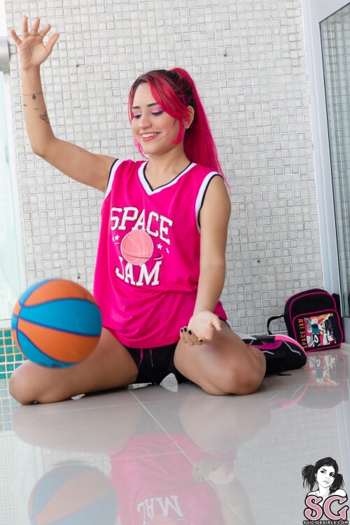 719a927e8a3ff2c32.jpg