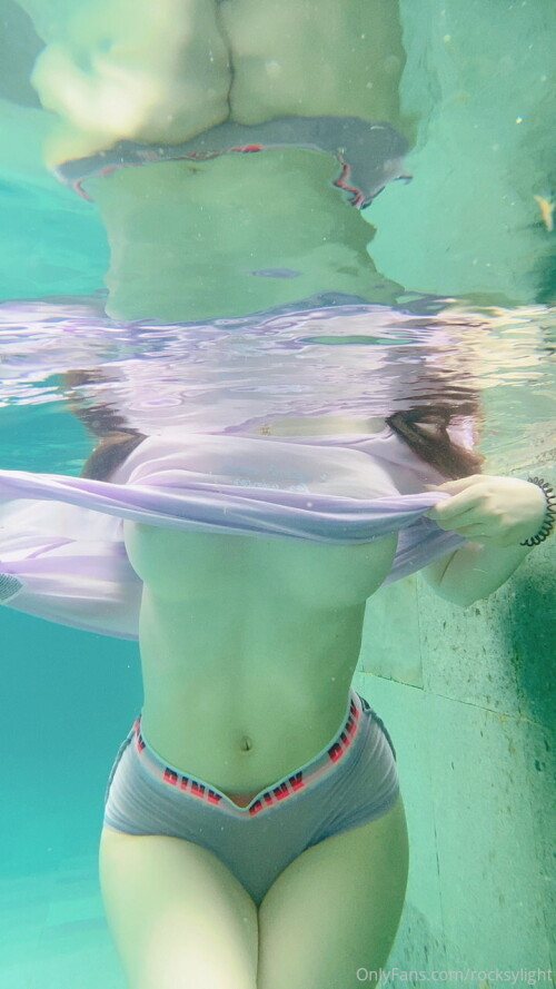 720x1280_01d53c25cb0baff07c019ff2738a8bd812f3b26ab4319866.jpg
