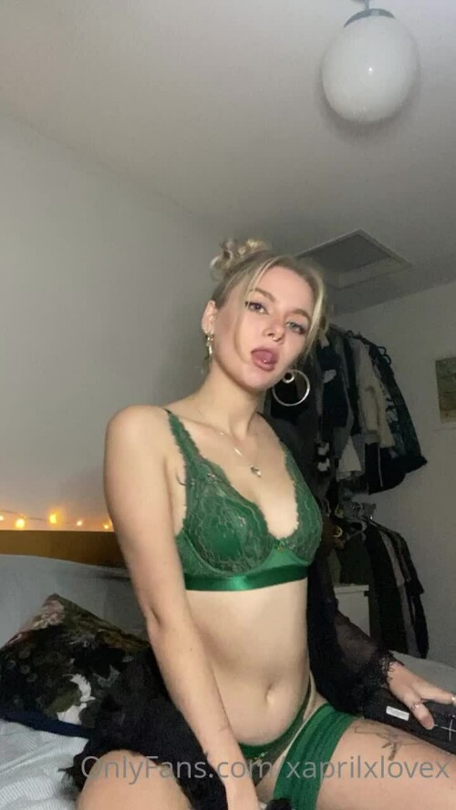 AprilLove_UK / xaprilxl0vex Nude Leaked Onlyfans Photo AprilLove_UK / xaprilxl0vex Nude Leaked Onlyfans Photo