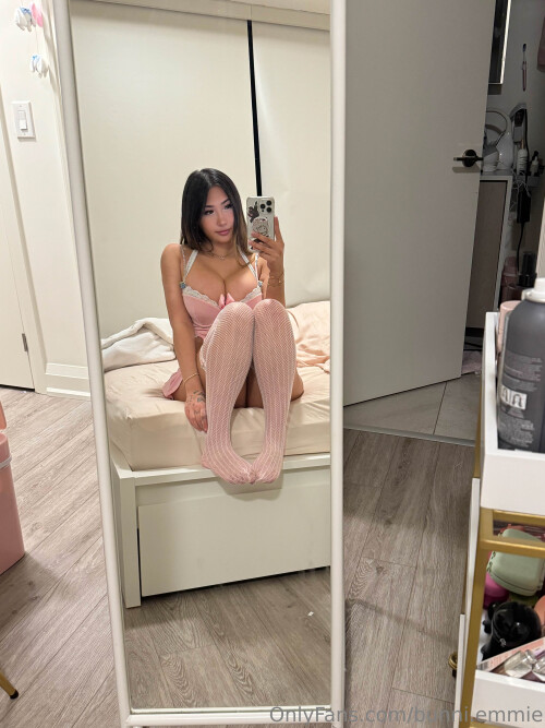 Emma Lvxx | bunni.emmie | emma.lvxx Nude Leaked Onlyfans Photo