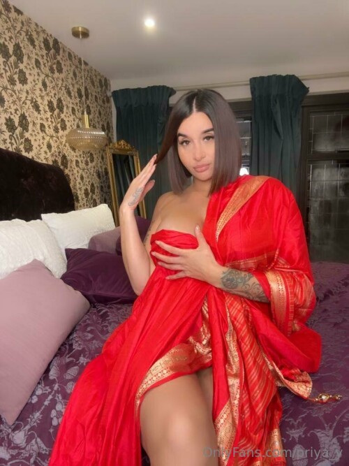 Preeti and Priya Indian Twins Nude Leaked Onlyfans Photo