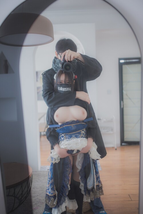 lora_zepam laolaxipan 劳拉西泮 Nude Leaked Onlyfans Photo lora_zepam laolaxipan 劳拉西泮 Nude Leaked Onlyfans Photo