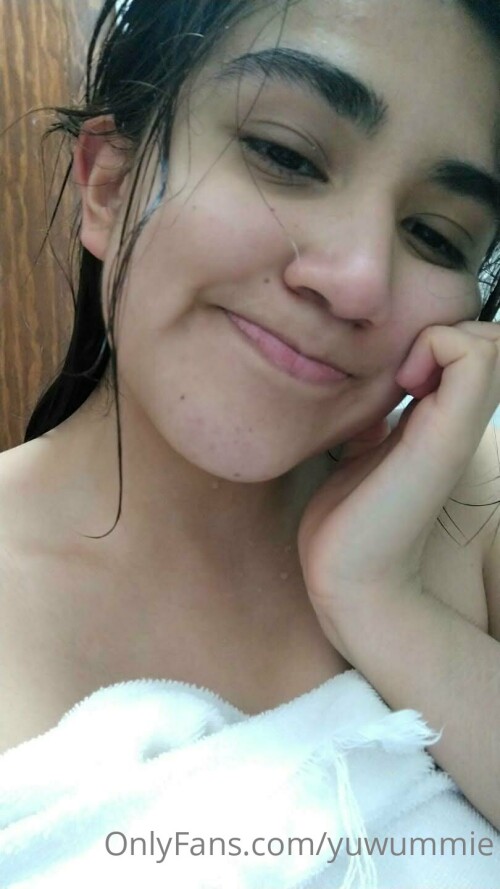 Yuwummie / Yummie Nude Leaked Onlyfans Photo Yuwummie / Yummie Nude Leaked Onlyfans Photo