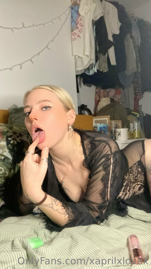 AprilLove_UK / xaprilxl0vex Nude Leaked Onlyfans Photo AprilLove_UK / xaprilxl0vex Nude Leaked Onlyfans Photo