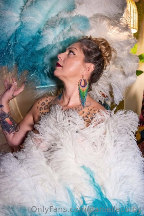 Danielle Colby Nude Leaked Onlyfans Photo Danielle Colby Nude Leaked Onlyfans Photo