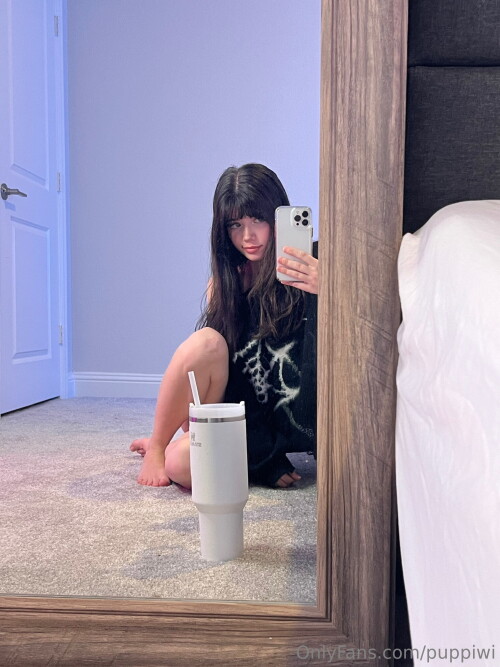 Grinchie/puppiwii Nude Leaked Onlyfans Photo Grinchie/puppiwii Nude Leaked Onlyfans Photo