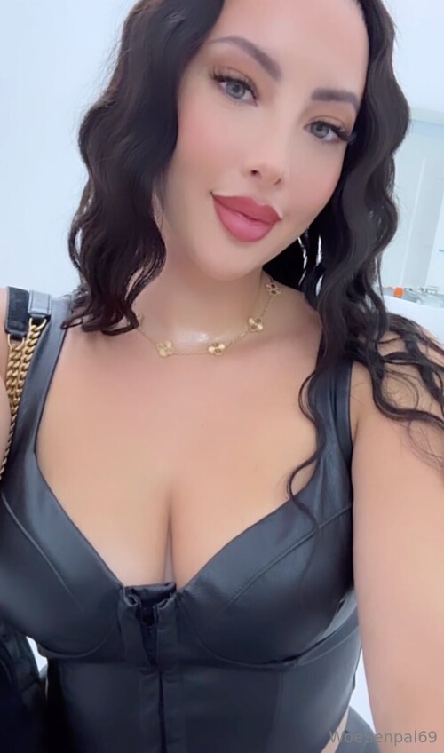Woe Alexandra - woesenpai69 Nude Leaked Onlyfans Photo