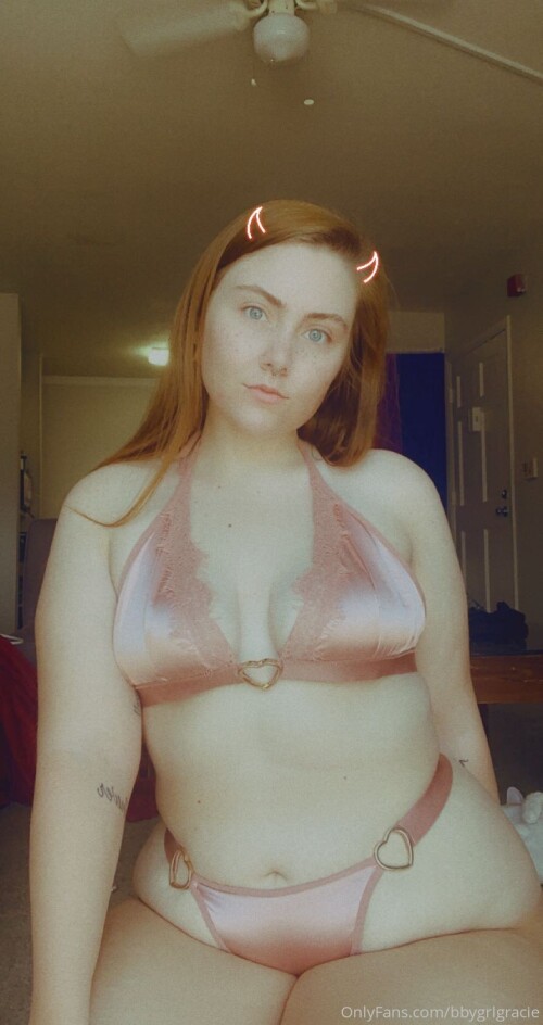GracieSquirts / officialgraciexxx Nude Leaked Onlyfans Photo GracieSquirts / officialgraciexxx Nude Leaked Onlyfans Photo