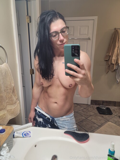 Shannon Seeley Nude Leaked Onlyfans Photo Shannon Seeley Nude Leaked Onlyfans Photo