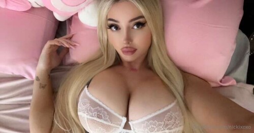Carlinicki/Nickixoxo Nude Leaked Onlyfans Photo
