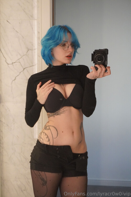Lyra Crow | lyracr0w0 Nude Leaked Onlyfans Photo Lyra Crow | lyracr0w0 Nude Leaked Onlyfans Photo