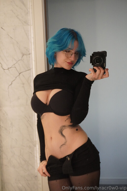 Lyra Crow | lyracr0w0 Nude Leaked Onlyfans Photo Lyra Crow | lyracr0w0 Nude Leaked Onlyfans Photo