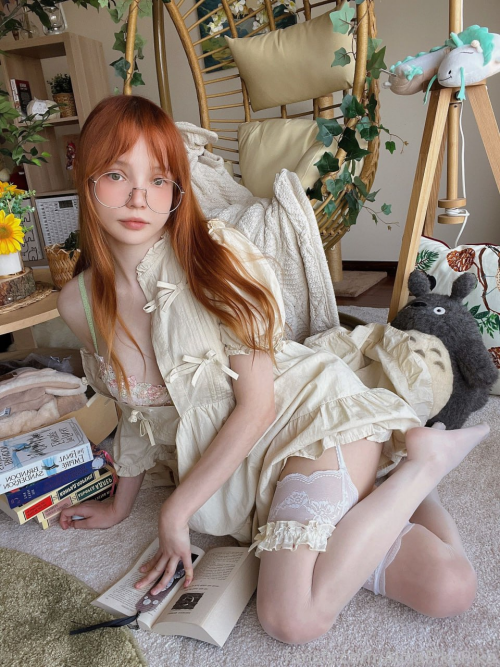 Rocksy Light / AlisaPikaPika Nude Leaked Onlyfans Photo Rocksy Light / AlisaPikaPika Nude Leaked Onlyfans Photo