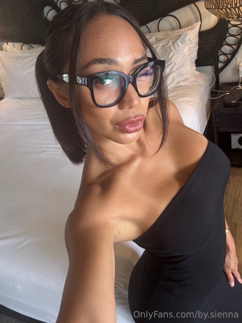 by.sienna / Sienna Nude Leaked Onlyfans Photo by.sienna / Sienna Nude Leaked Onlyfans Photo