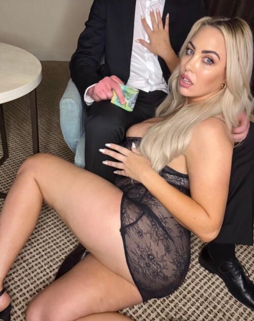 Milf - EvieLeana Nude Leaked Onlyfans Photo Milf - EvieLeana Nude Leaked Onlyfans Photo