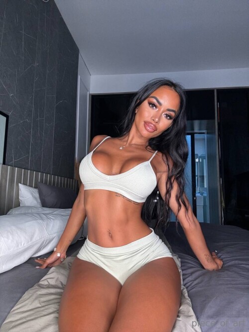 Carla Piece of Art Nude Leaked Onlyfans Photo Carla Piece of Art Nude Leaked Onlyfans Photo