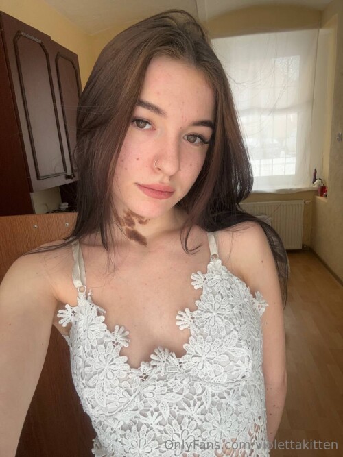 960x1280_10ca66cc47940da297ac1d2886a3c12b7bbe65fb07506cc0.jpg