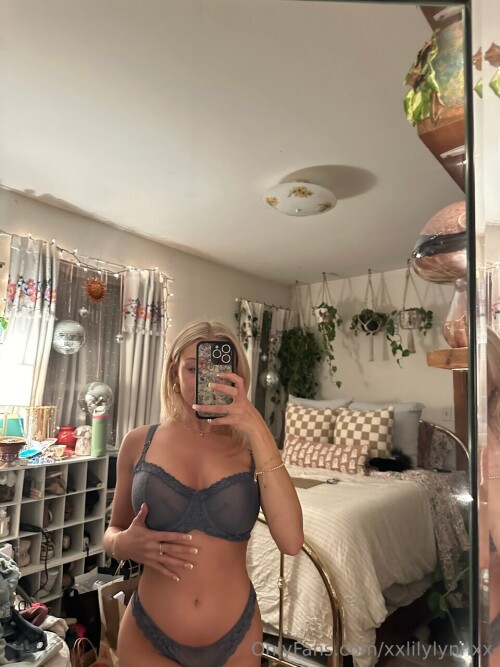 xxsarabrooksxx | sarabrooks444 | xxlilylynnxx Nude Leaked Onlyfans Photo xxsarabrooksxx | sarabrooks444 | xxlilylynnxx Nude Leaked Onlyfans Photo