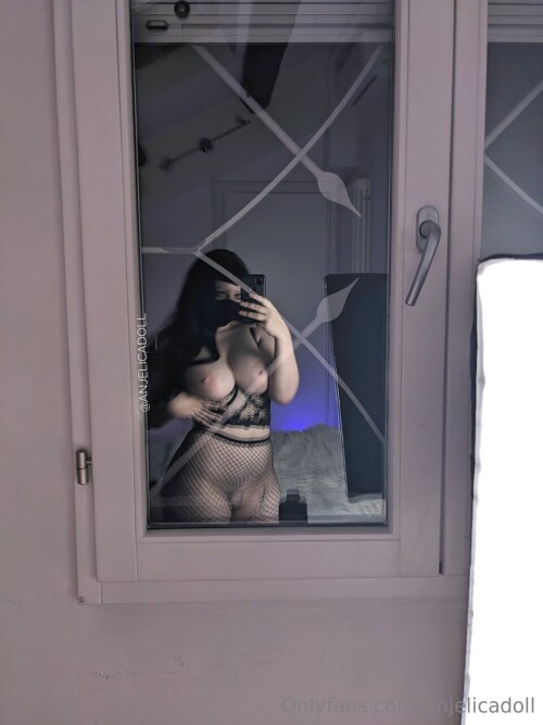 Anjelica Doll Nude Leaked Onlyfans Photo