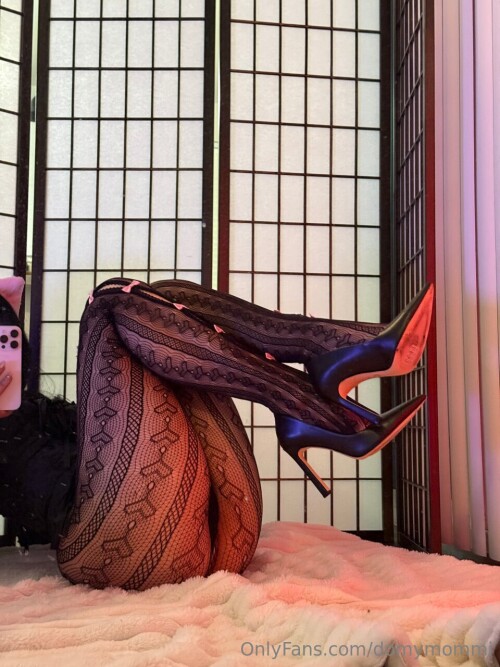 bbaybeebirkin | domymommi | kaniiberry Nude Leaked Onlyfans Photo bbaybeebirkin | domymommi | kaniiberry Nude Leaked Onlyfans Photo